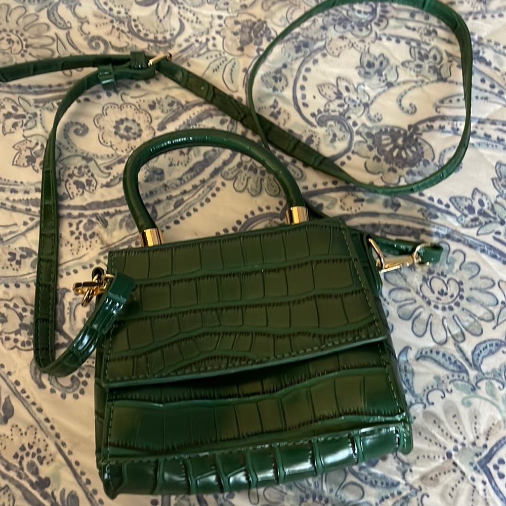 Green SHEIN purse with adjustable strap